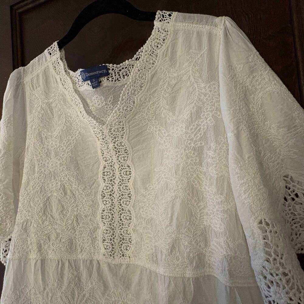 Democracy Embroidered Lace Top Women's S White Fairy Festival Boho - Picture 3 of 14